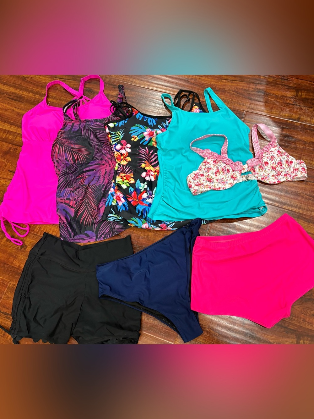 NEW Mixed Women’s Swimwear Lot - size L/XL